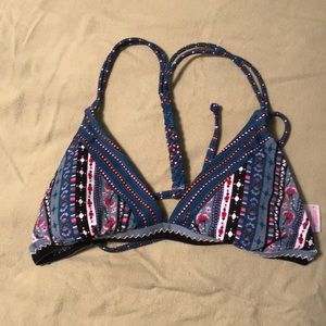 Xhilaration bikini top!